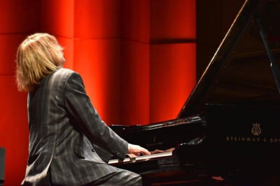 Ivan Vihor at the piano